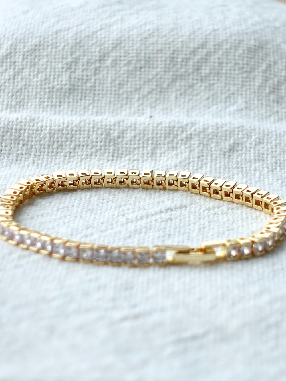 Gold Plated Tennis Bracelet with Clear Stones - Elegant Women’s Jewelry - Picture 3 of 6
